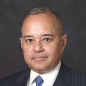 headshot of Lawrence Vasquez
